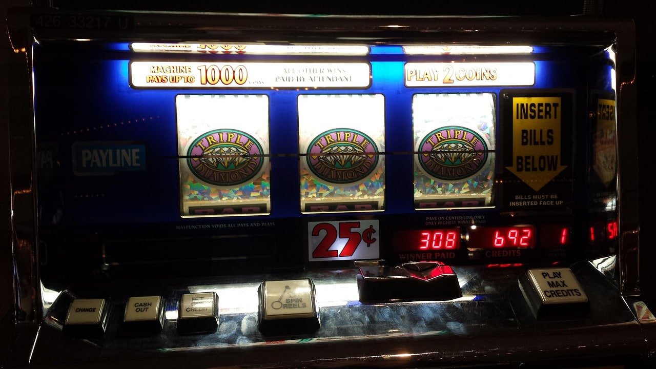 Card game entertainment on 15 be connected with broader casino browsing